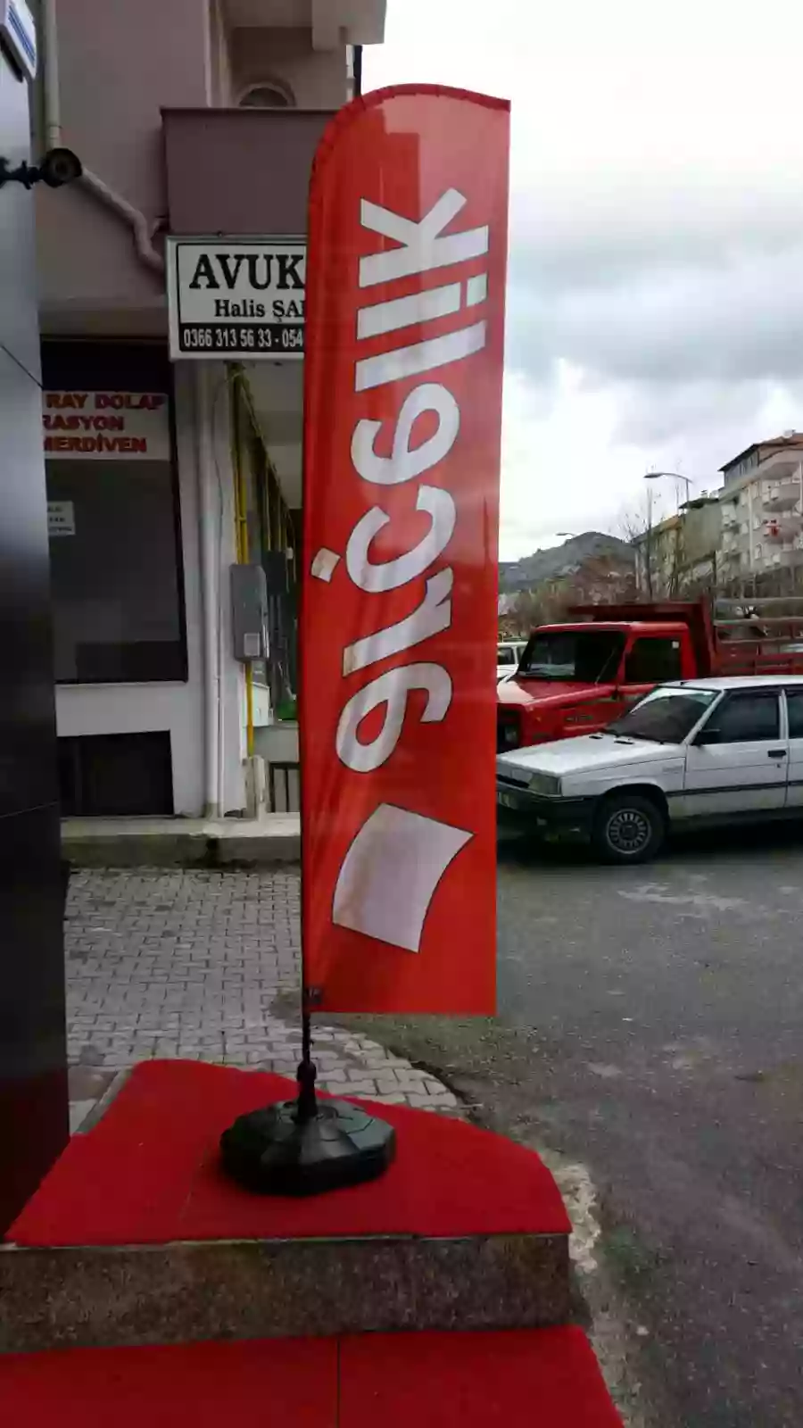 beyaz-esya-paketi-yelken-bayragi