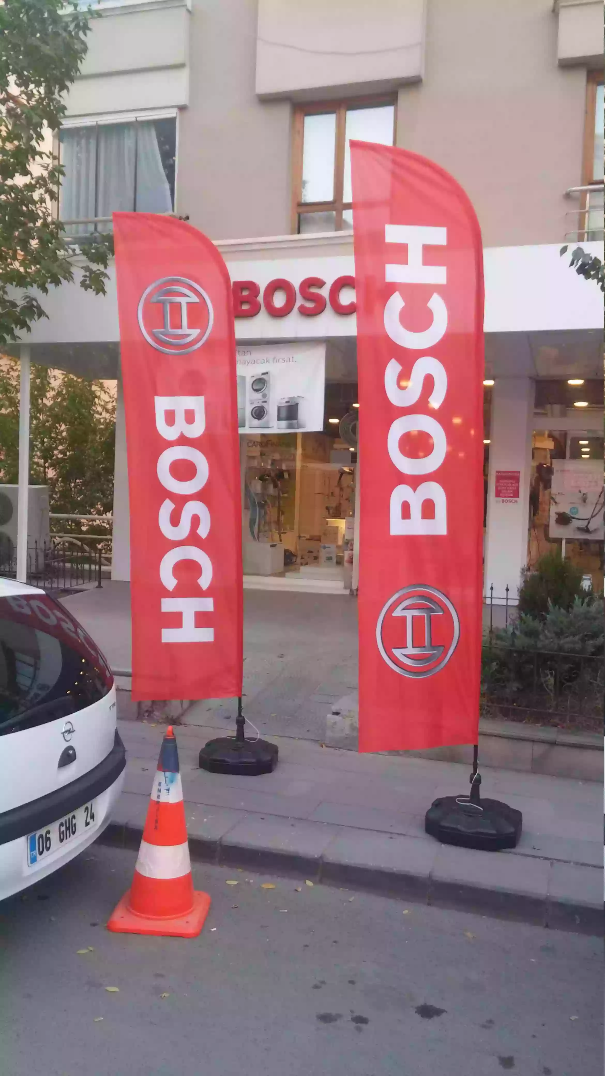 bosch-yelken-bayragi