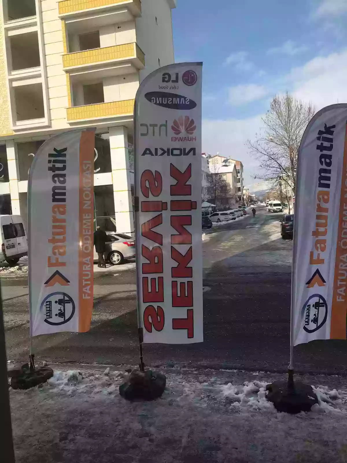 htc-teknik-servisi-yelken-bayragi