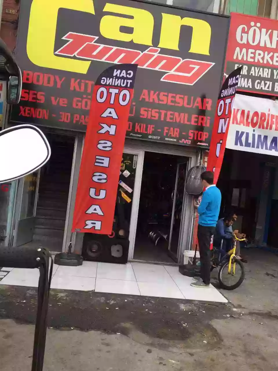 otomobil-aksesuar-yelken-bayragi