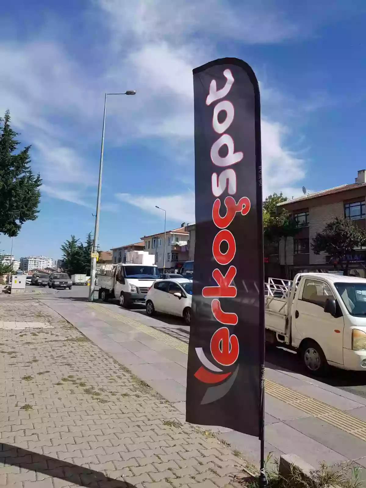 Spot Eşya Yelken Bayrak Örnekleri