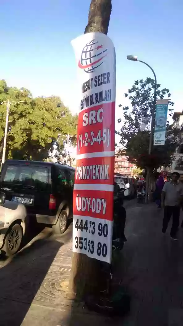 src-yelken-bayragi