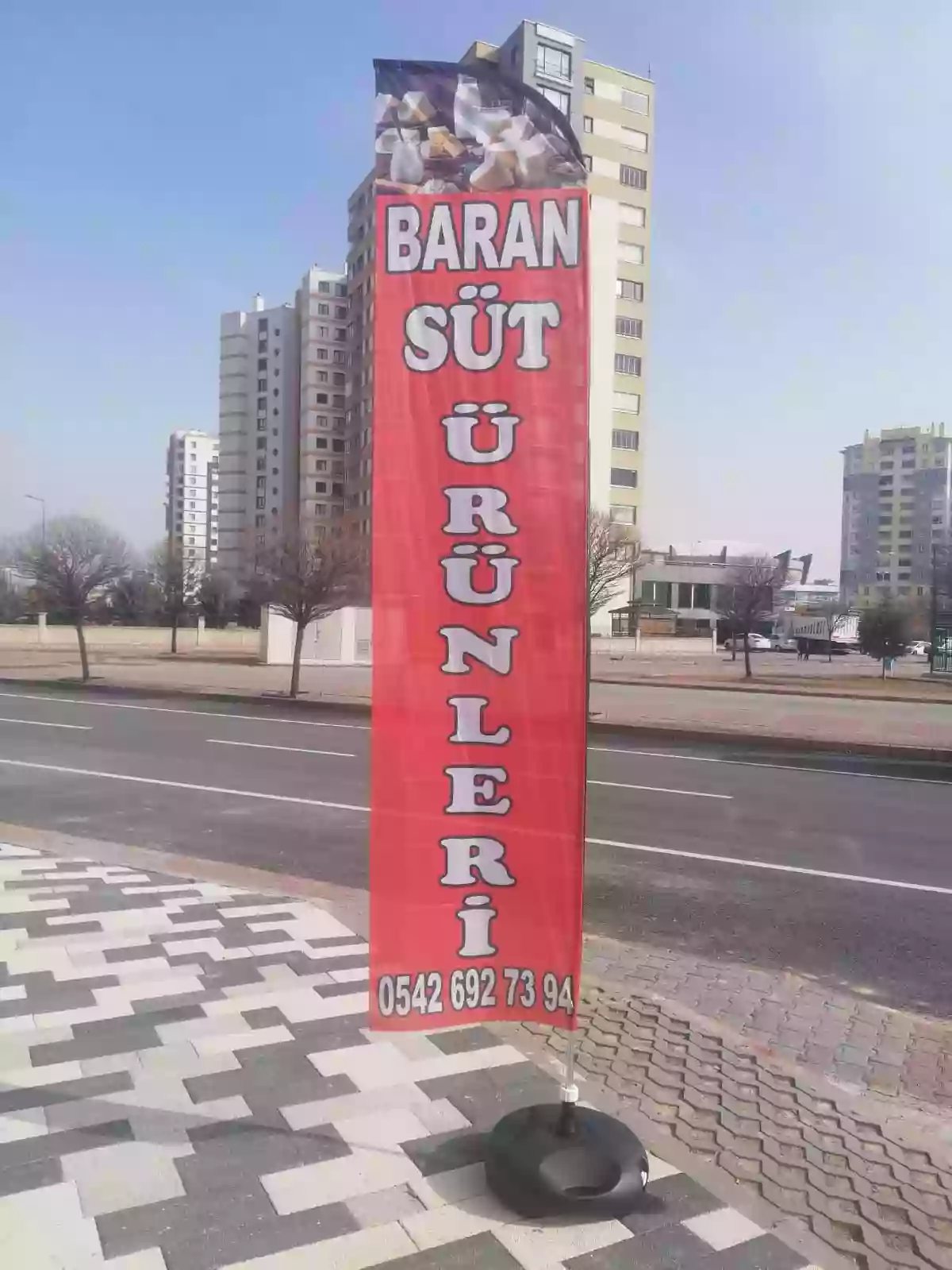 sut-urunleri-yelken-bayragi